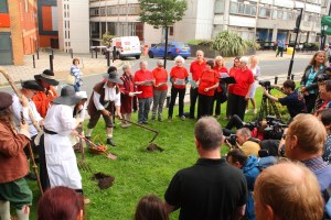 Diggers' Festival 1649 Digging Re-enactment